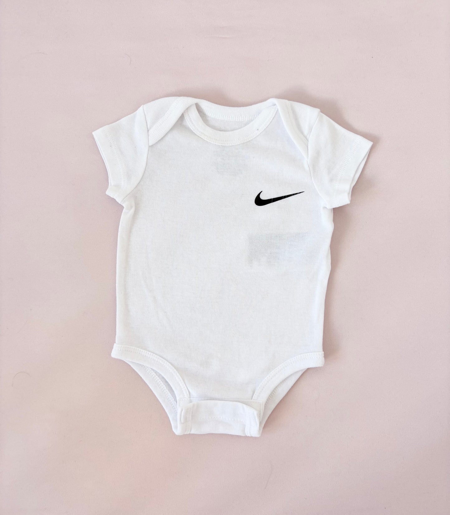 Cache-couche Nike, 3 mois