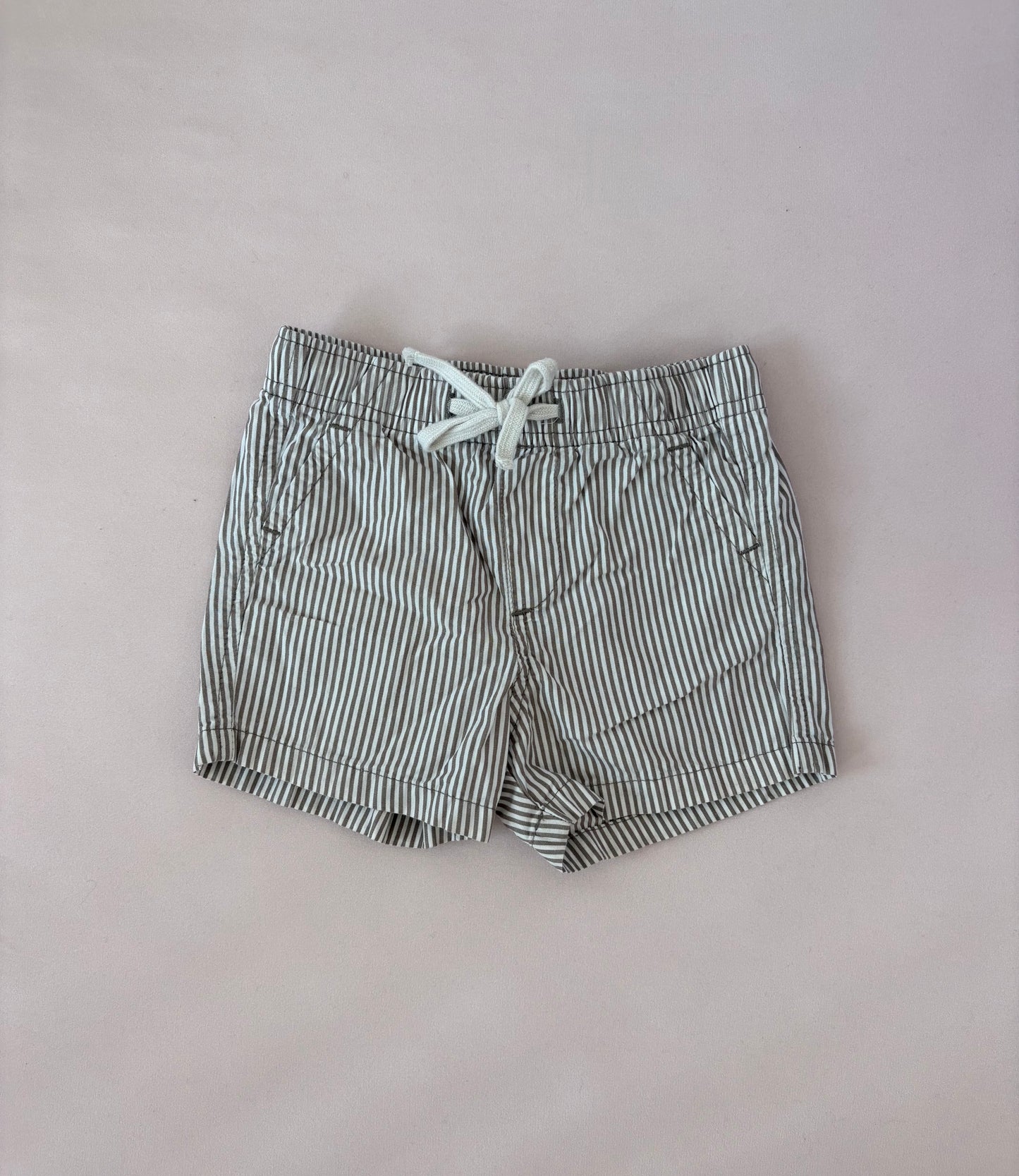 Short H&M, 9-12 mois